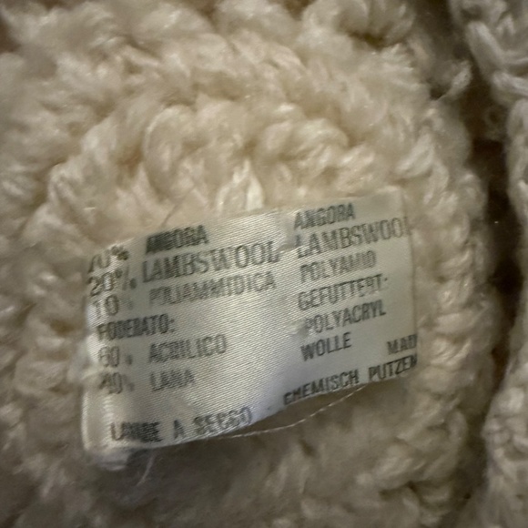 White Designer Crocheted Rabbit Angora LambsWool Beanie Tam Hat from Italy - Picture 3 of 5